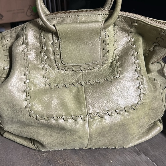 HOBO Shelia Large Leather Green Shimmery Metallic Stitched Patchwork - Picture 2 of 8